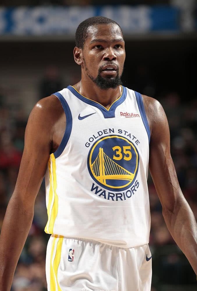 脚步和身体 脚步和身体