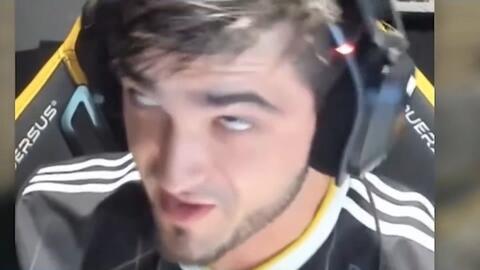 但他展现出 但他展现出